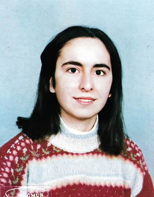 Derya Yoldaş